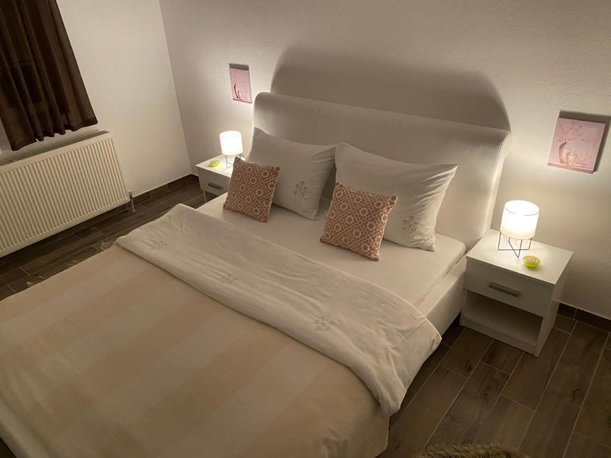 Villa Nana Kulen Vakuf Zewnętrze zdjęcie