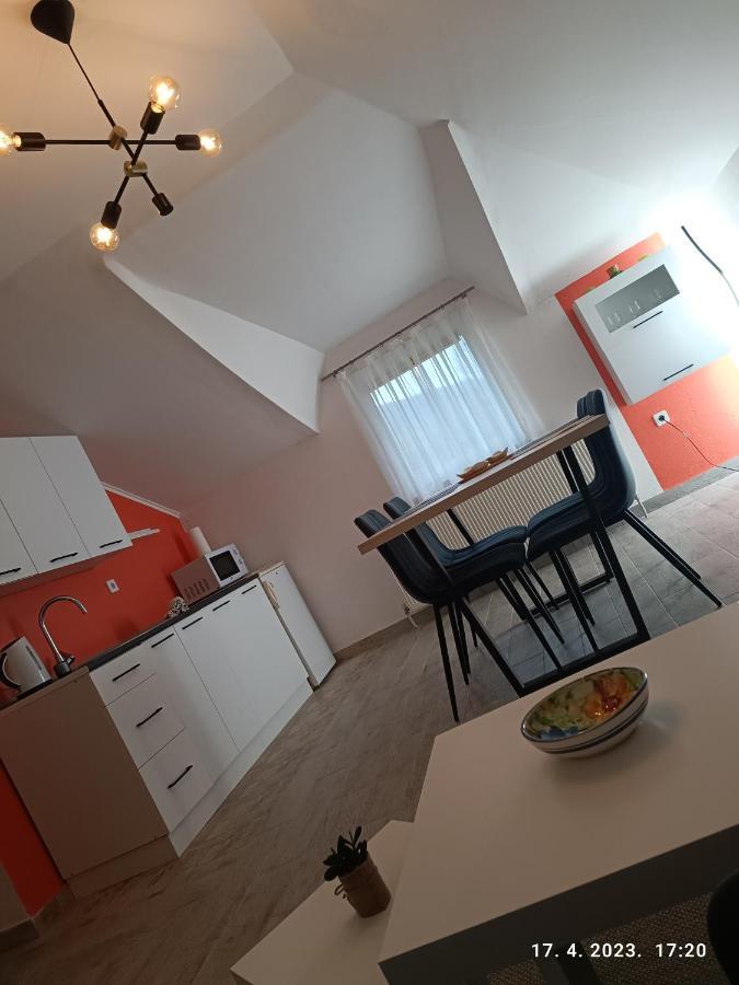 Villa Nana Kulen Vakuf Zewnętrze zdjęcie